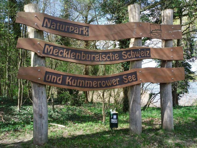 Ferienhaus Paul Am Klostersee, Urlaub Mit Hund Dargun Luaran gambar